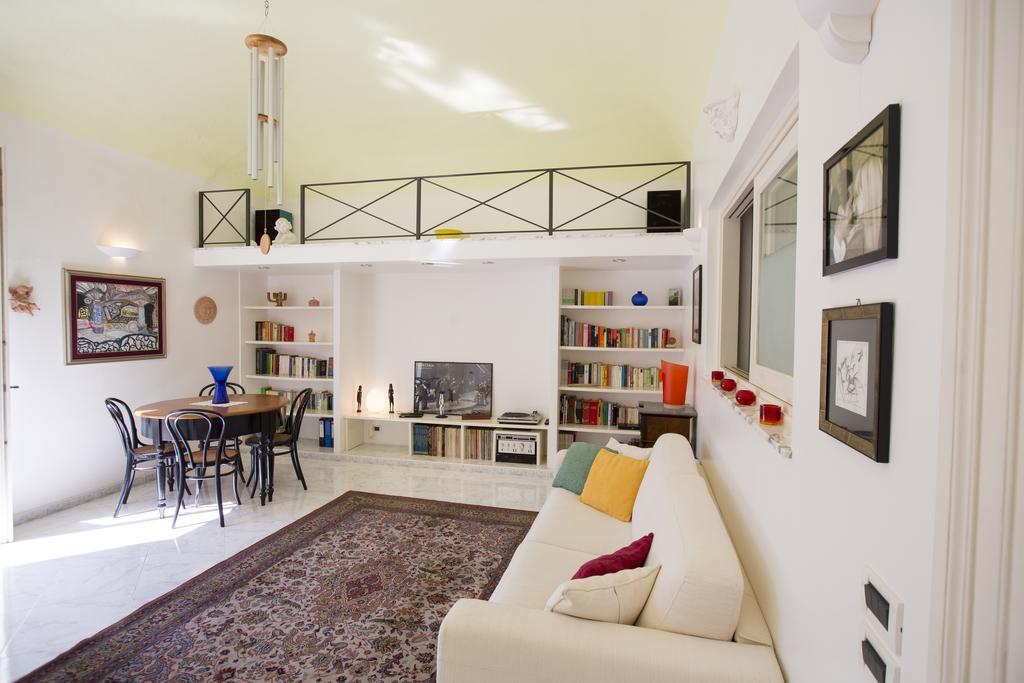 Domus Osterio Magno Apartment Cefalu Bagian luar foto